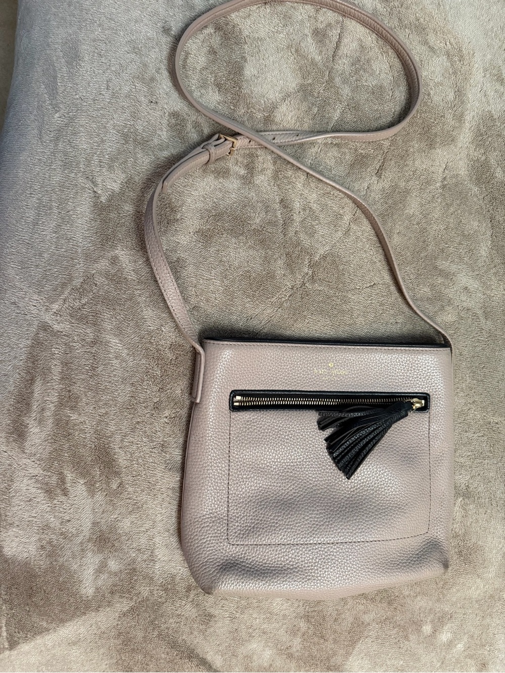 kate spade Pebbled Leather Crossbody in Dusty Rose with Black Tassel